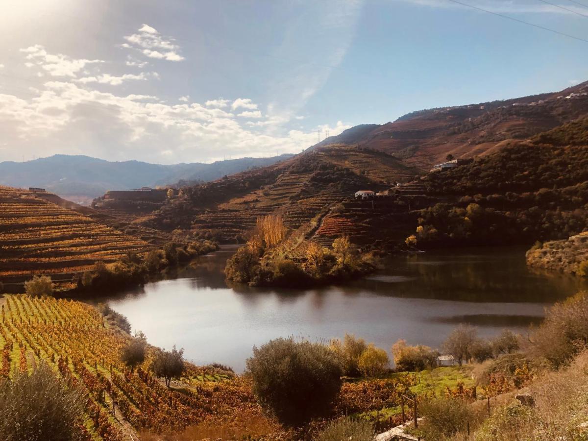 Castas Do Douro Villa Tabuaço Exteriör bild