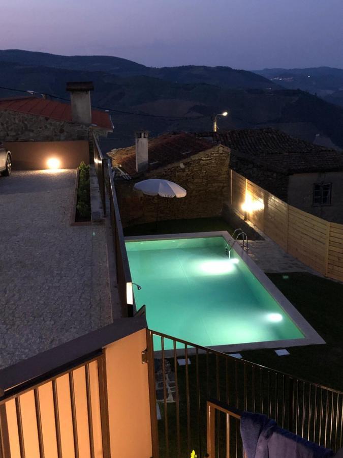 Castas Do Douro Villa Tabuaço Exteriör bild